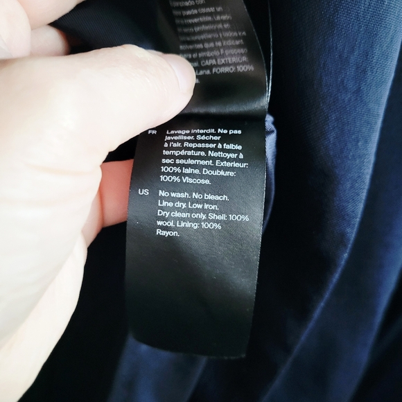 COS Regular-Fit Double-Breasted Wool Blazer Navy - Picture 15 of 15